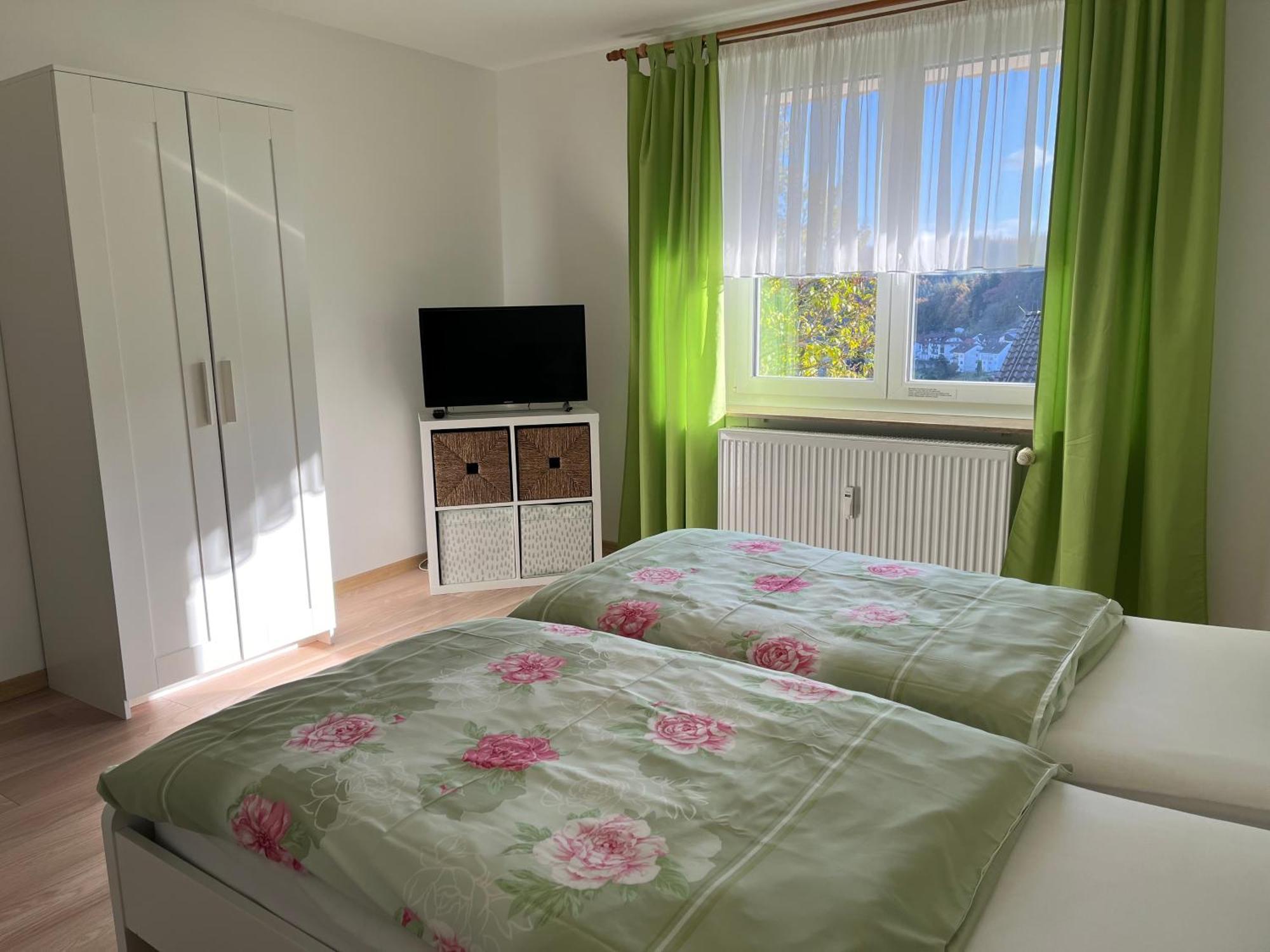 Ferienwohnung Bergstrasse Wilhelmsdorf Buitenkant foto